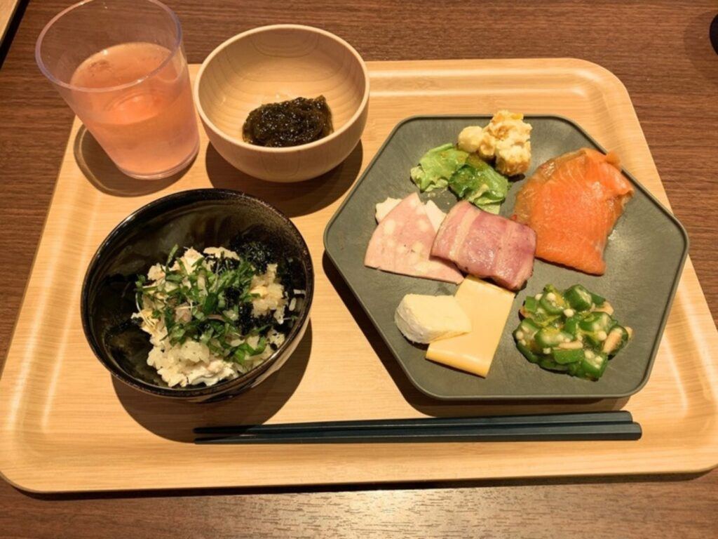 Dishes picked from the breakfast buffet at RISONARE Atami